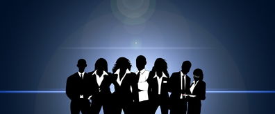 开云体育俱乐部官网-LPL团战战术如行云流水,lol团战集锦